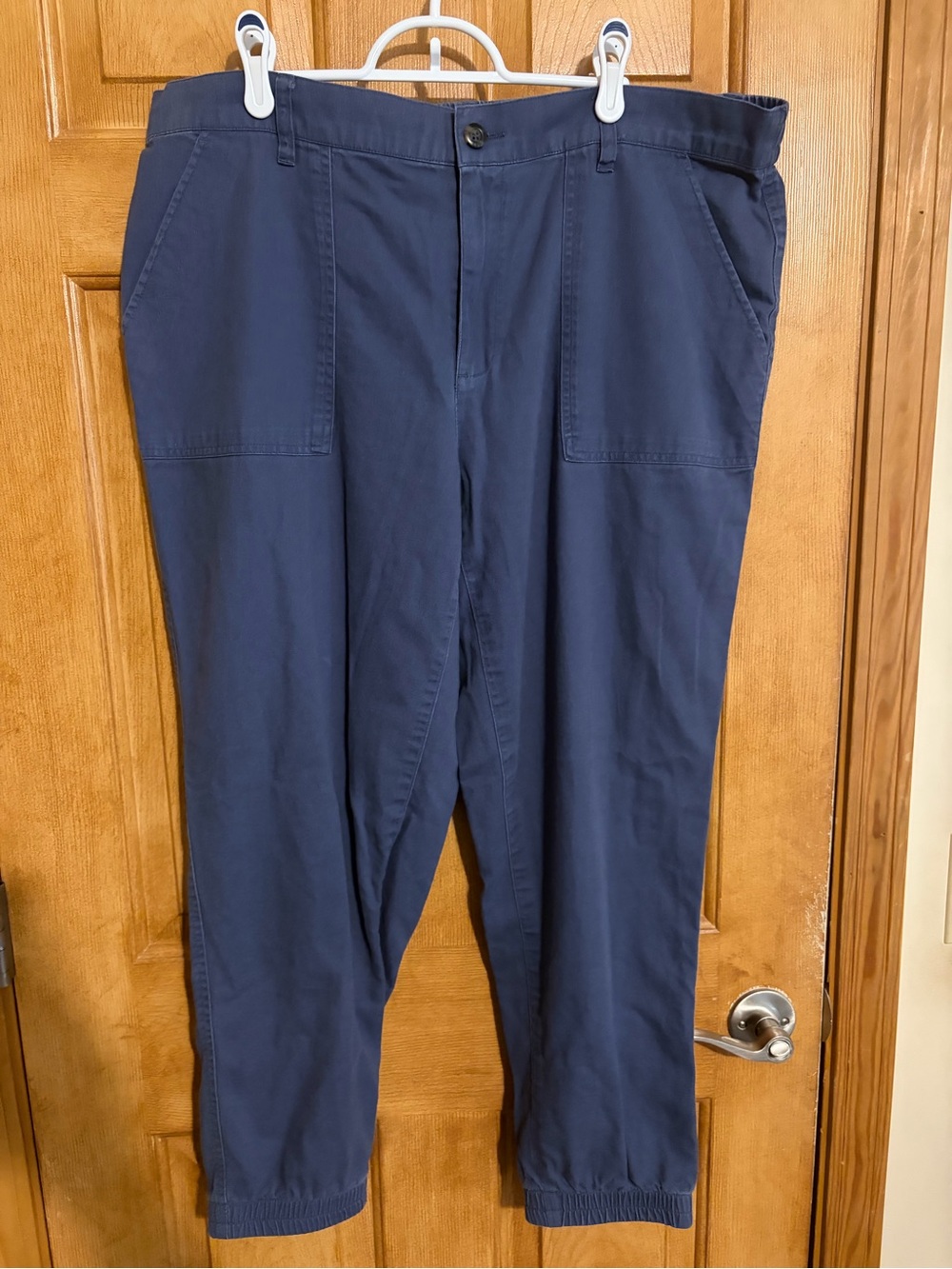 GAP Women’s Blue Button Joggers